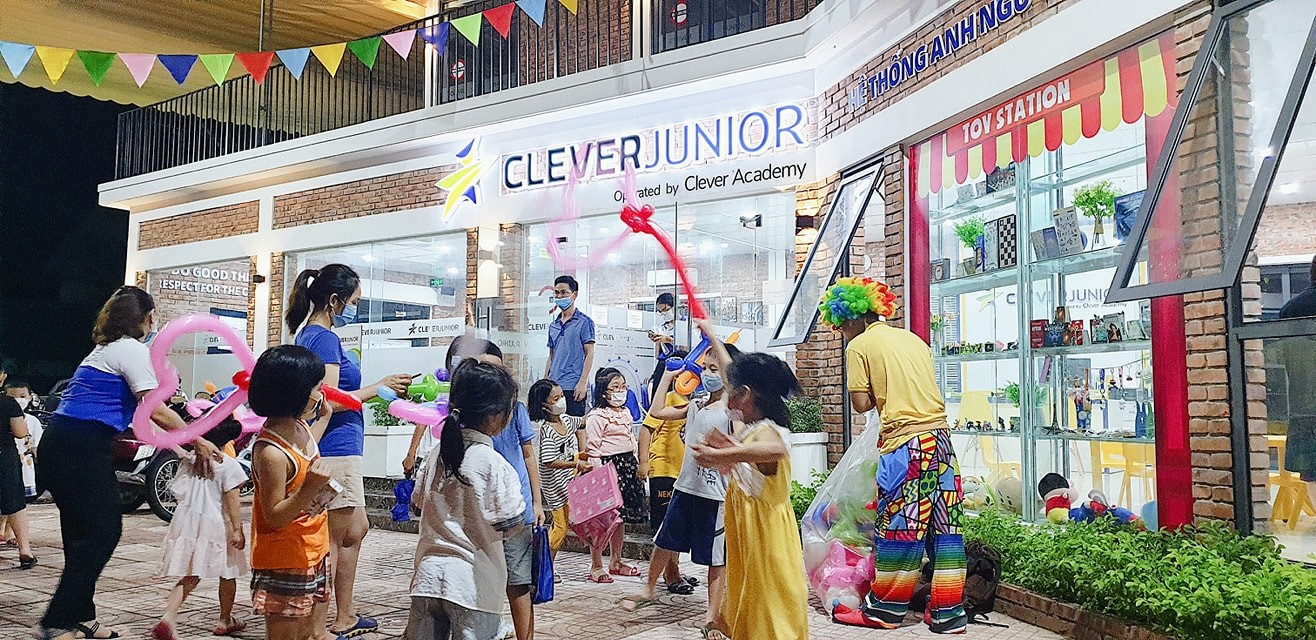 Tưng bừng khai giảng T9-2021 tại Clever Junior Hà Tĩnh